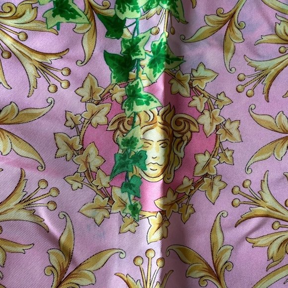 silk Versace scarf - Picture 4 of 7